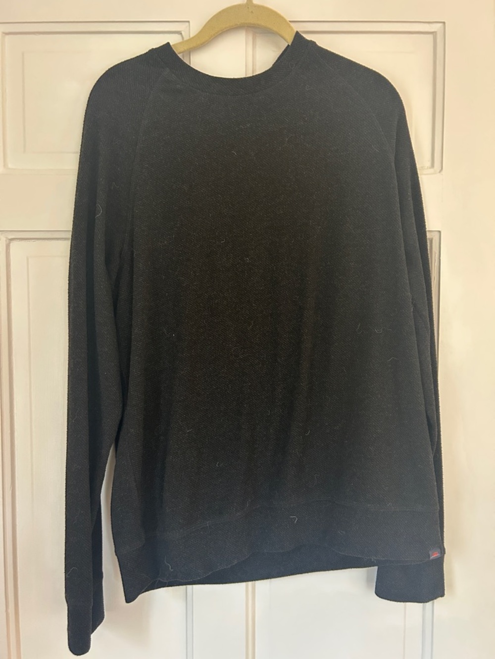 Faherty Black Crewneck Knit Pullover